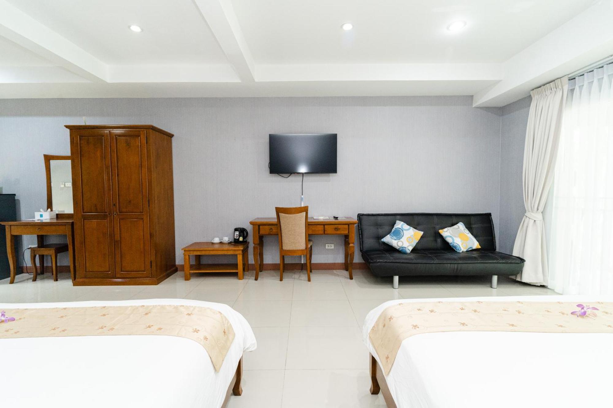 Baan Suan Khun Ta And Golf Resort Ubon Ratchathani Zewnętrze zdjęcie