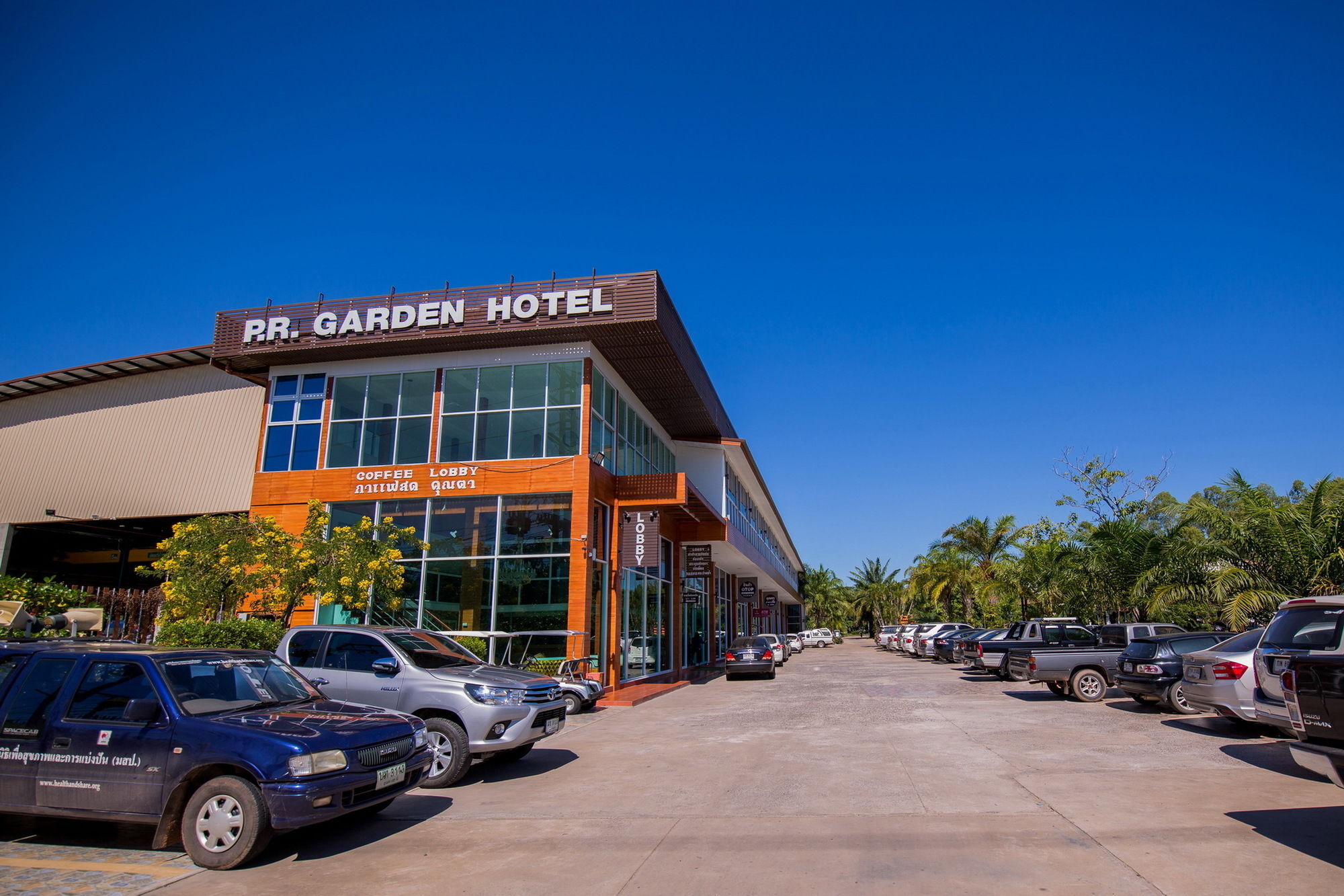 Baan Suan Khun Ta And Golf Resort Ubon Ratchathani Zewnętrze zdjęcie